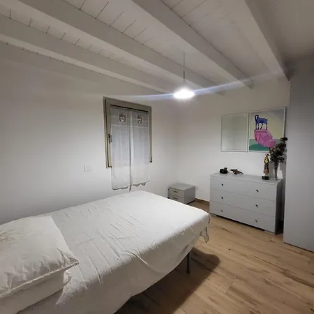 Ferienhaus La Casa Di Pluto Modena
